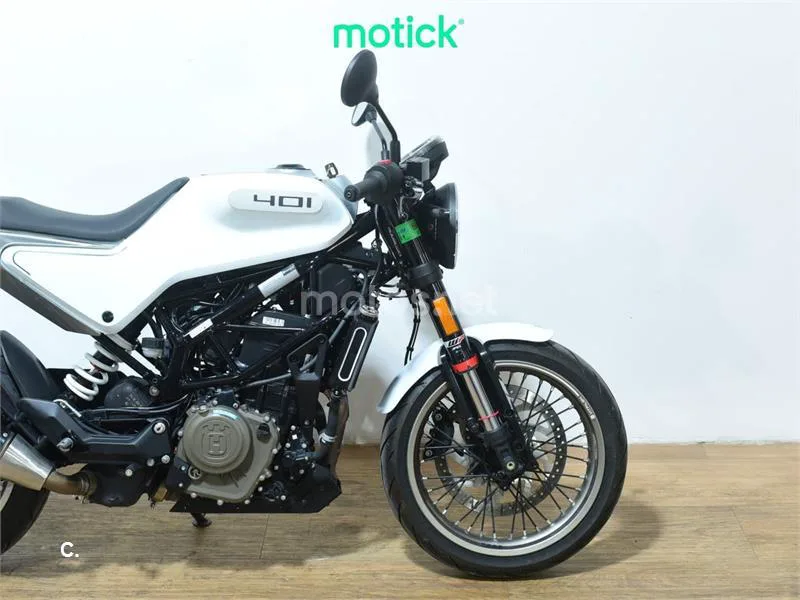 Husqvarna Vitpilen 401 - Vista 4