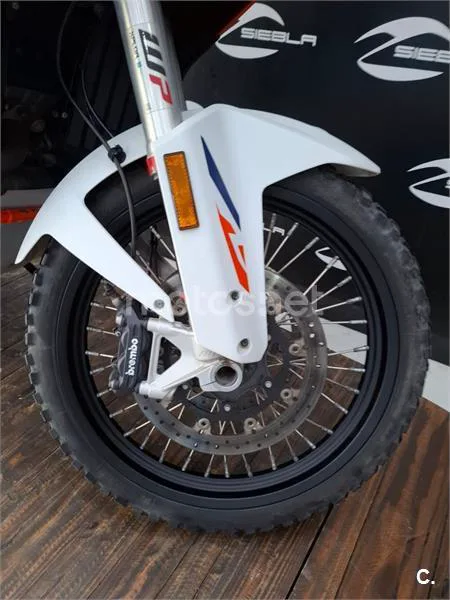 KTM 1290 Super Adventure - Vista 3