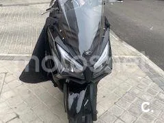 Kymco X-Town CT 300 - Vista 4
