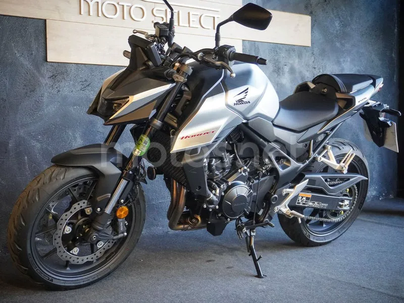 Honda CB750 Hornet - Vista 11