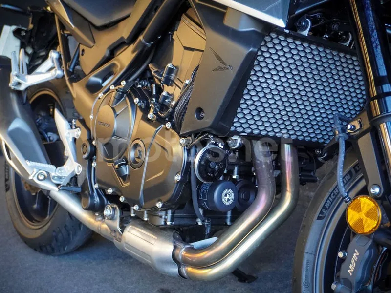 Honda CB750 Hornet - Vista 7