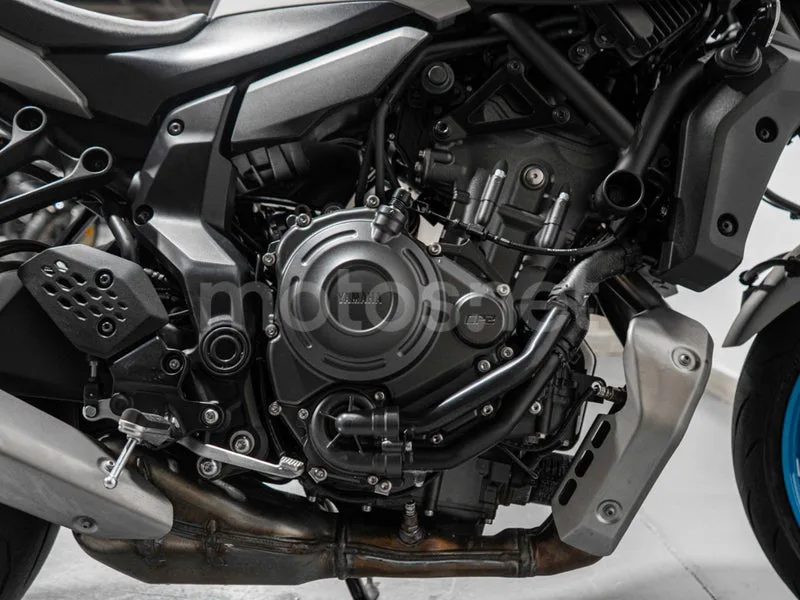 Yamaha MT-07 - Vista 11