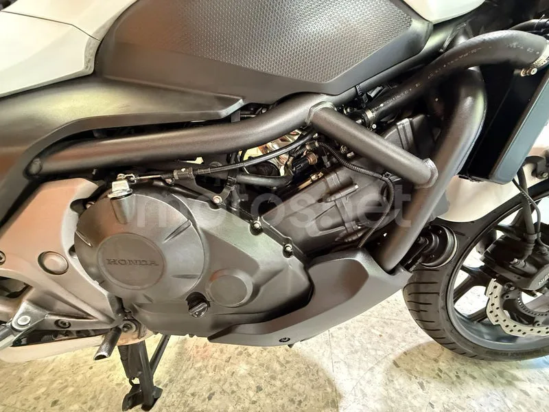Honda NC750S - Vista 8