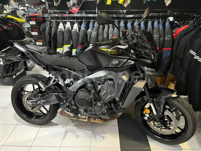 Yamaha MT-09 9690 € 2024 Madrid - 1