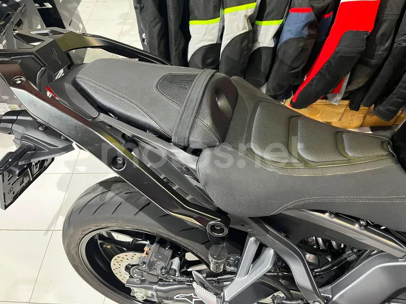 Yamaha MT-09 - Vista 3