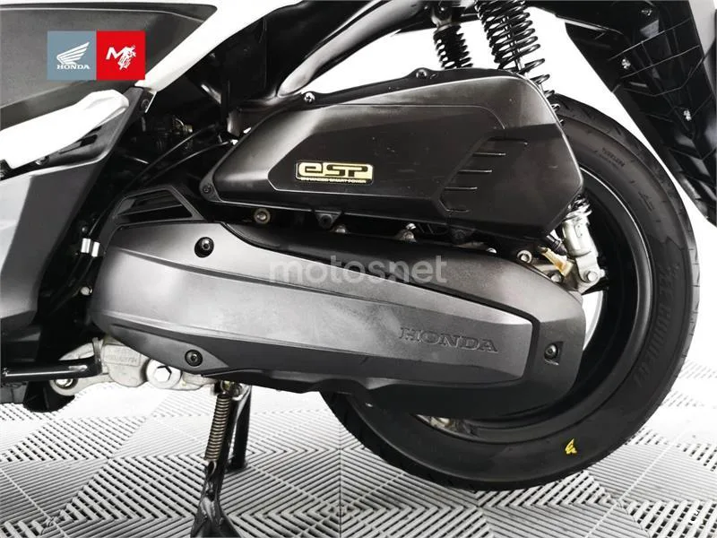 Honda Forza 125 - Vista 21