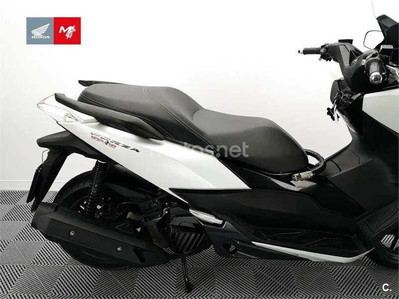Honda Forza 125 - Vista 7