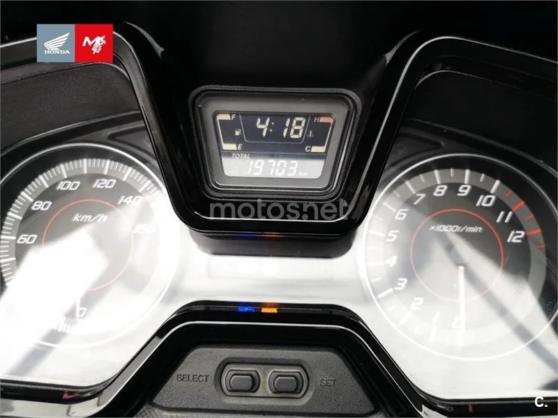 Honda Forza 125 - Vista 9