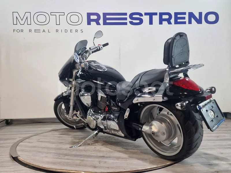 Suzuki Intruder M1800R - Vista 3