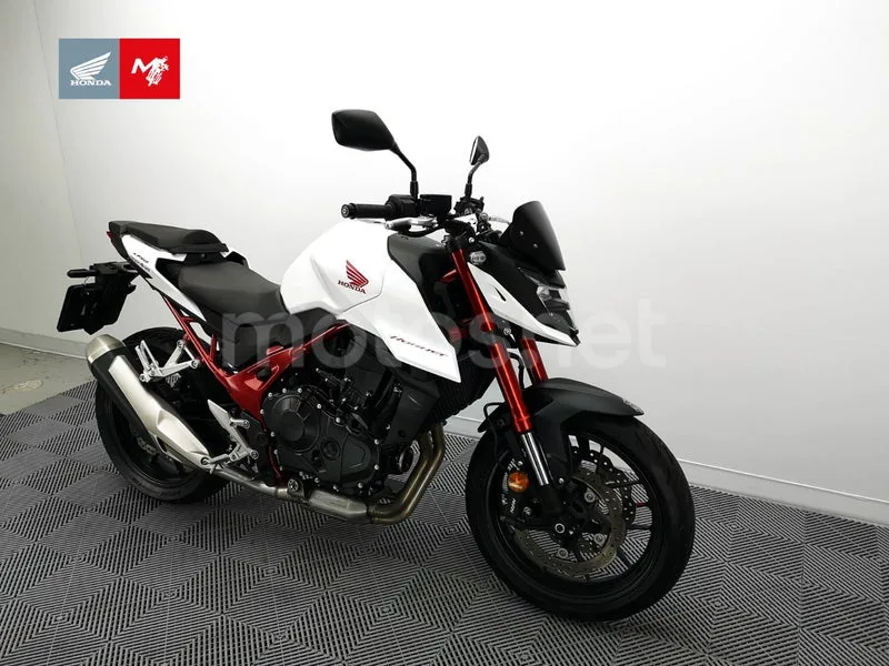 Honda CB750 Hornet 5990 € 2023 Barcelona - 2
