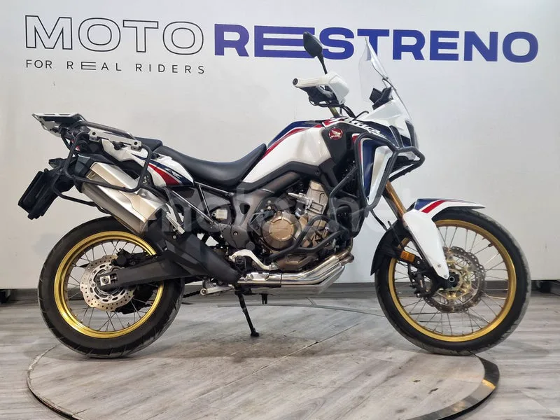 Honda CRF1000L Africa Twin - Vista 6