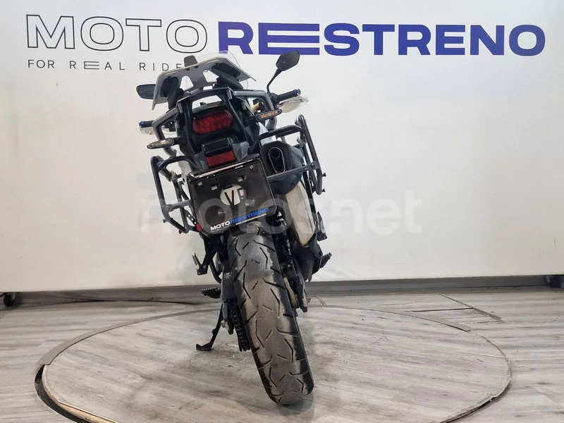 Honda CRF1000L Africa Twin - Vista 8