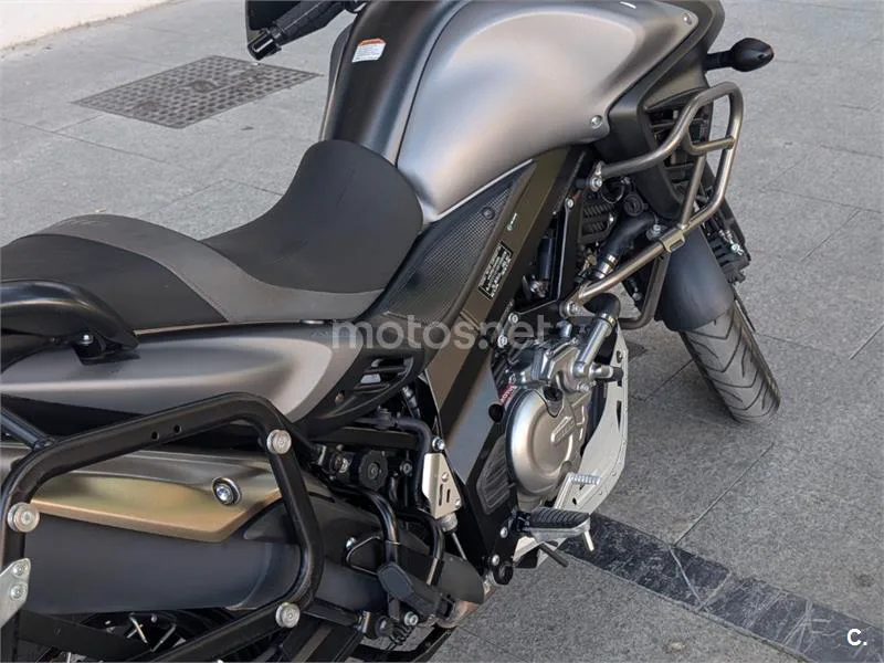 Suzuki V-Strom 650XT - Vista 4