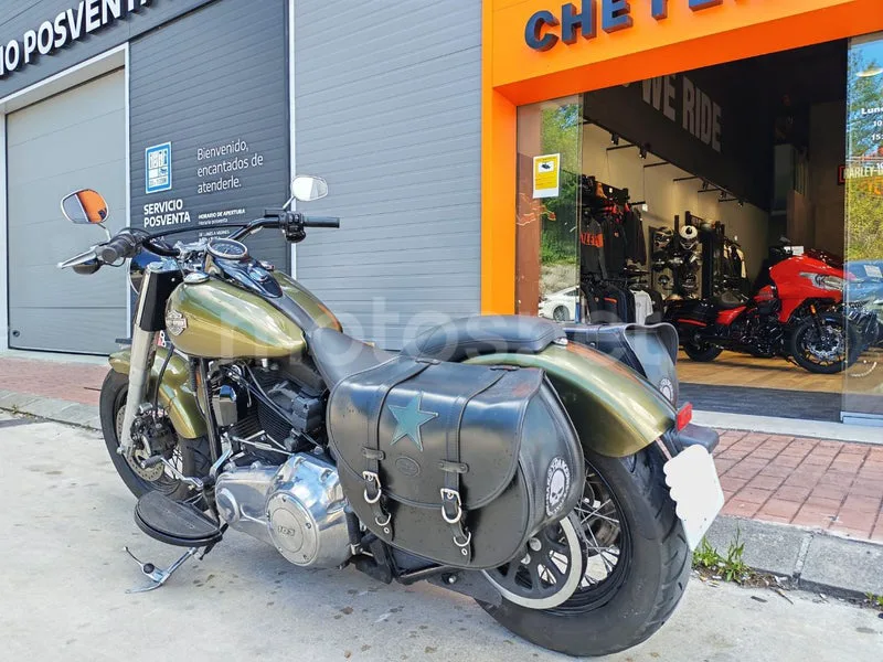 Harley-Davidson Softail Slim - Vista 9