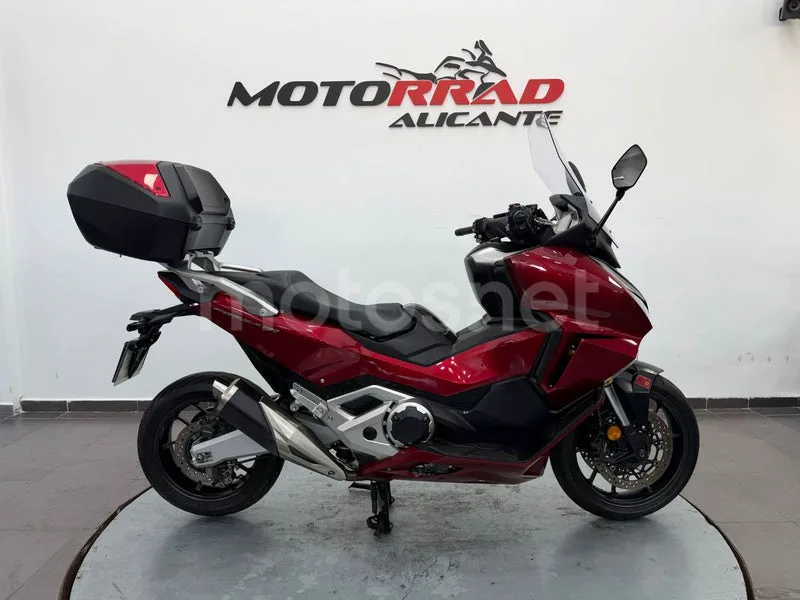 Honda Forza 750 7990 € 2020 Alicante - 1