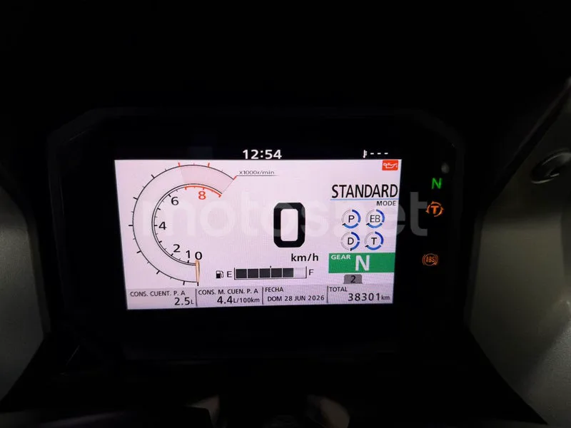 Honda Forza 750 - Vista 13
