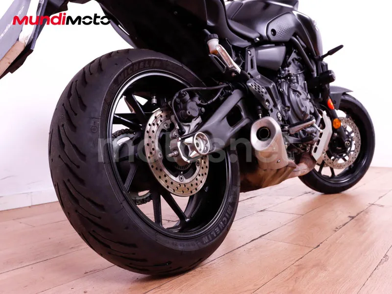 Yamaha MT-07 - Vista 4