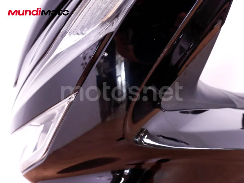 Honda PCX125 - Vista 32