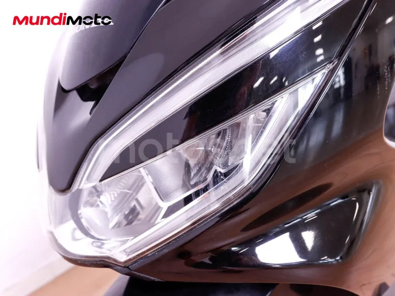 Honda PCX125 - Vista 33