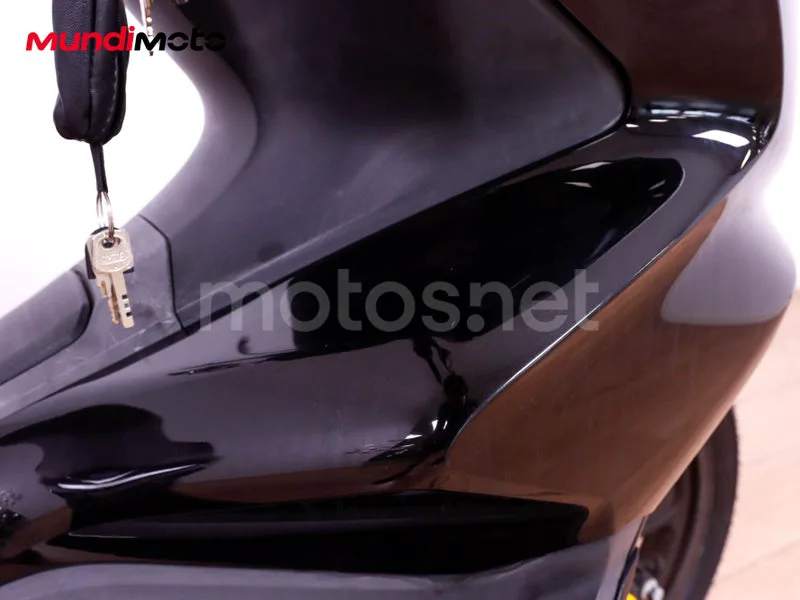 Honda PCX125 - Vista 38