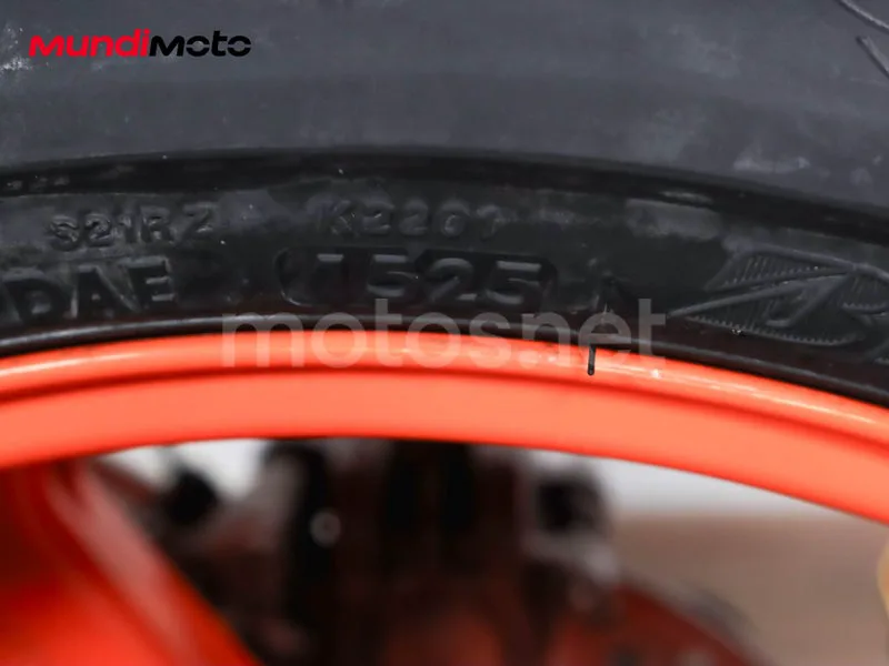 Honda CBR1000RR Fireblade - Vista 16