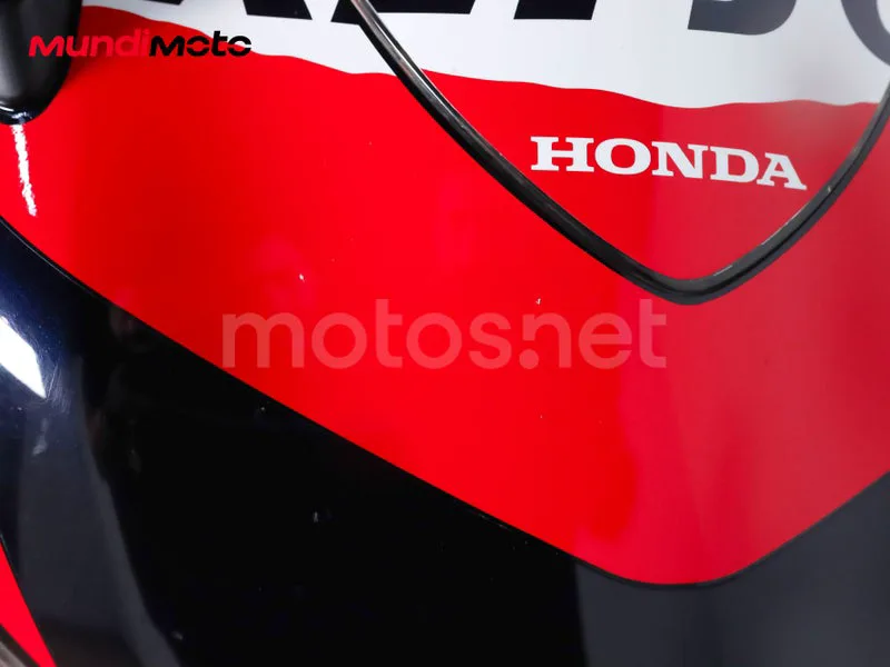 Honda CBR1000RR Fireblade - Vista 21