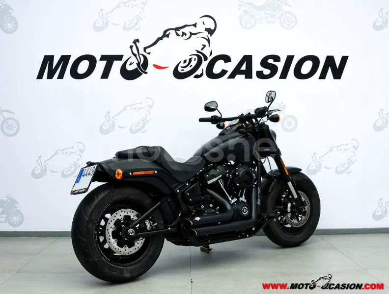 Harley-Davidson Fat Bob - Vista 3