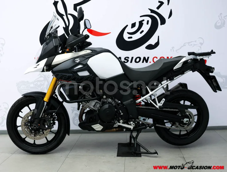 Suzuki V-Strom 1000 - Vista 7