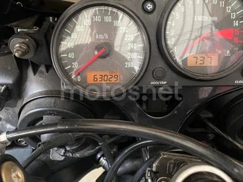 Kawasaki Ninja ZX-6R - Vista 3