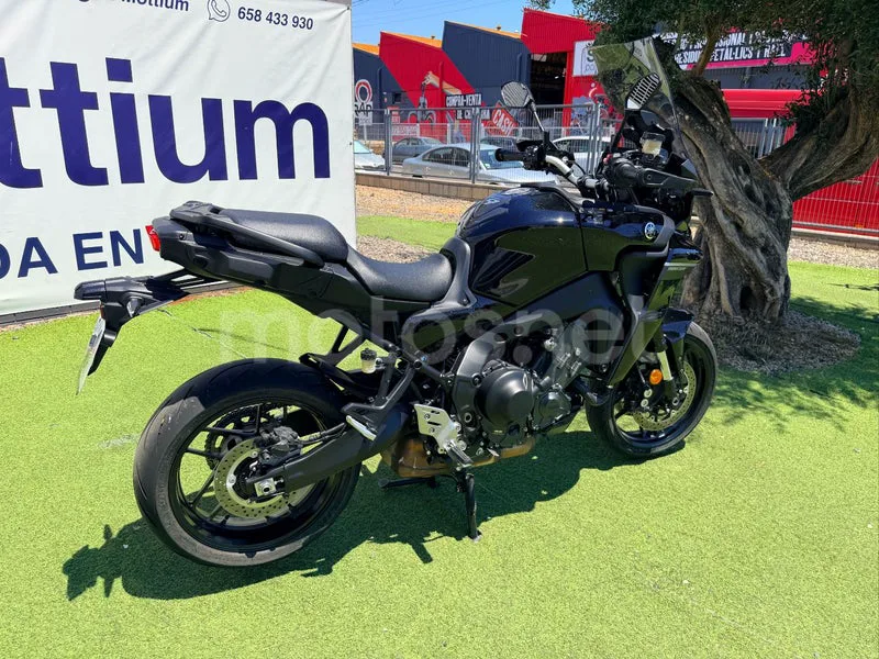 Yamaha Tracer 9 - Vista 13