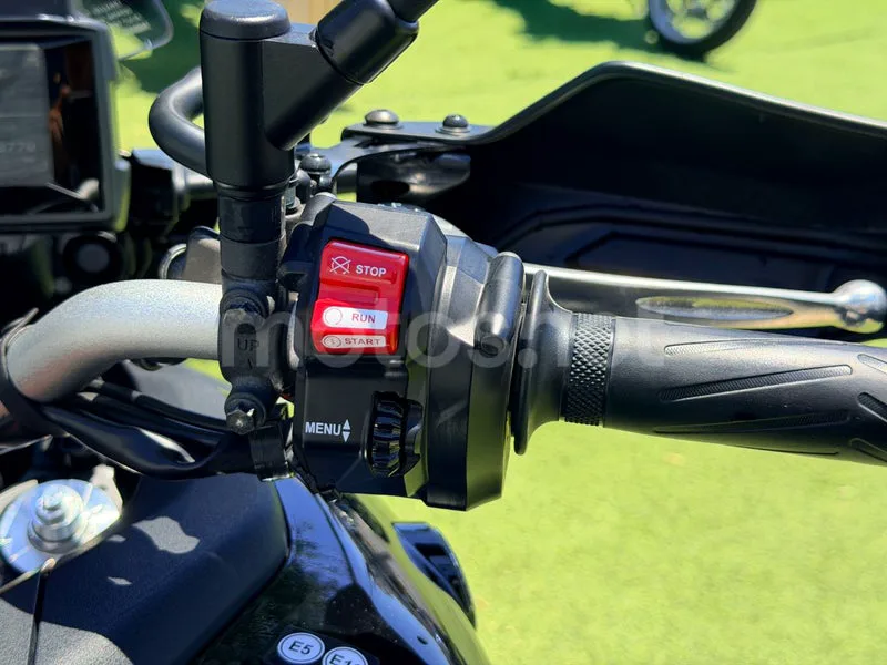 Yamaha Tracer 9 - Vista 20