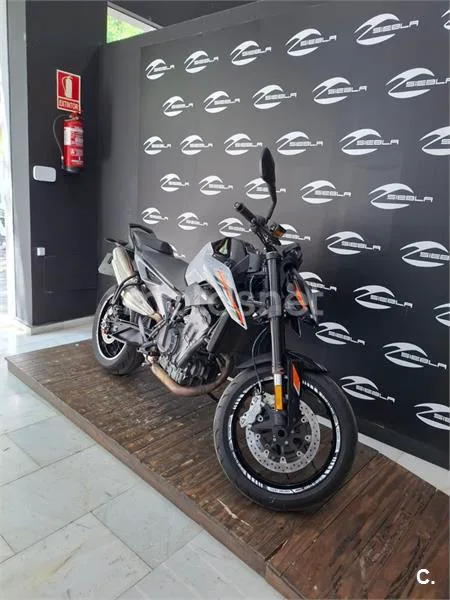 KTM 790 Adventure - Vista 3