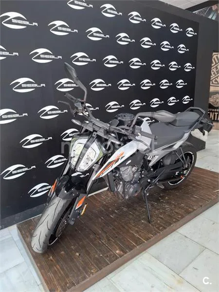 KTM 790 Adventure - Vista 9