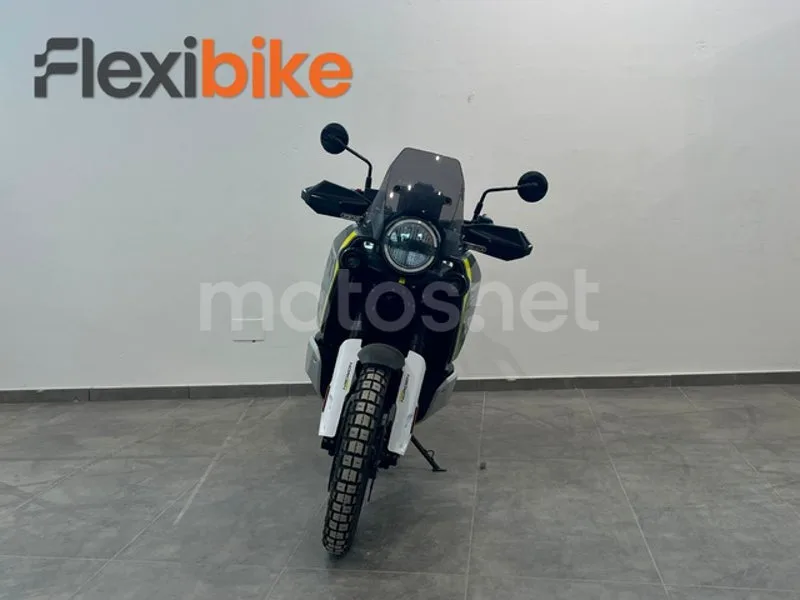 Husqvarna Norden 901 11.980 € 2025 Alicante - 2