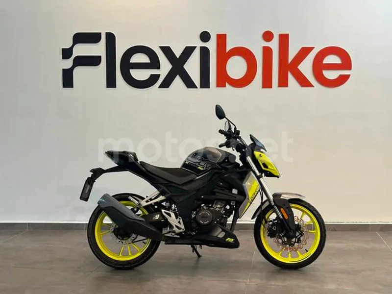 UM Xtreet 125 - Vista 3