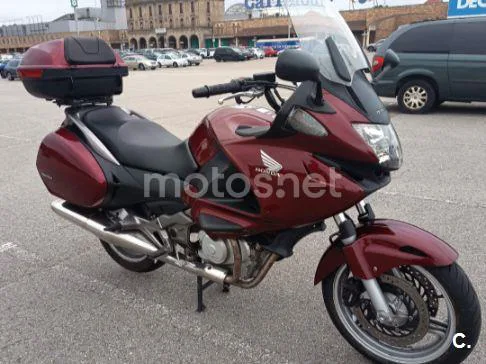 Honda NT700V Deauville - Vista 3