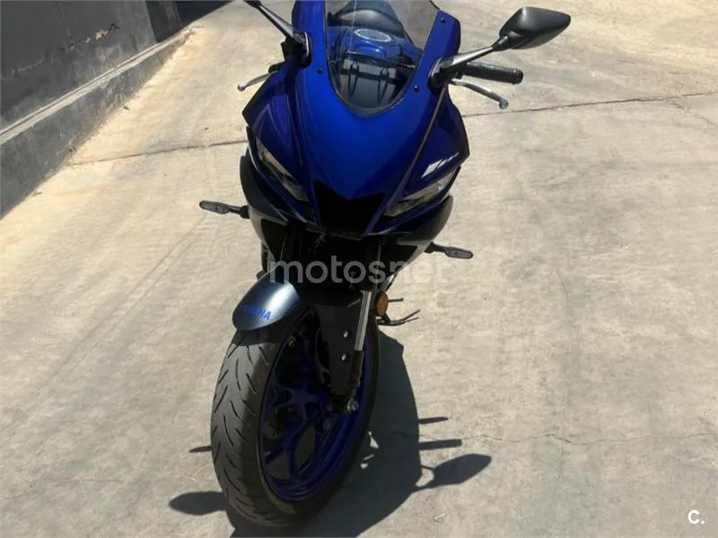 Yamaha YZF-R3 6200 € 2024 Valencia - 1