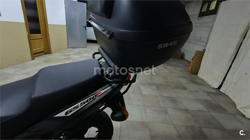 Suzuki GS500F - Vista 5