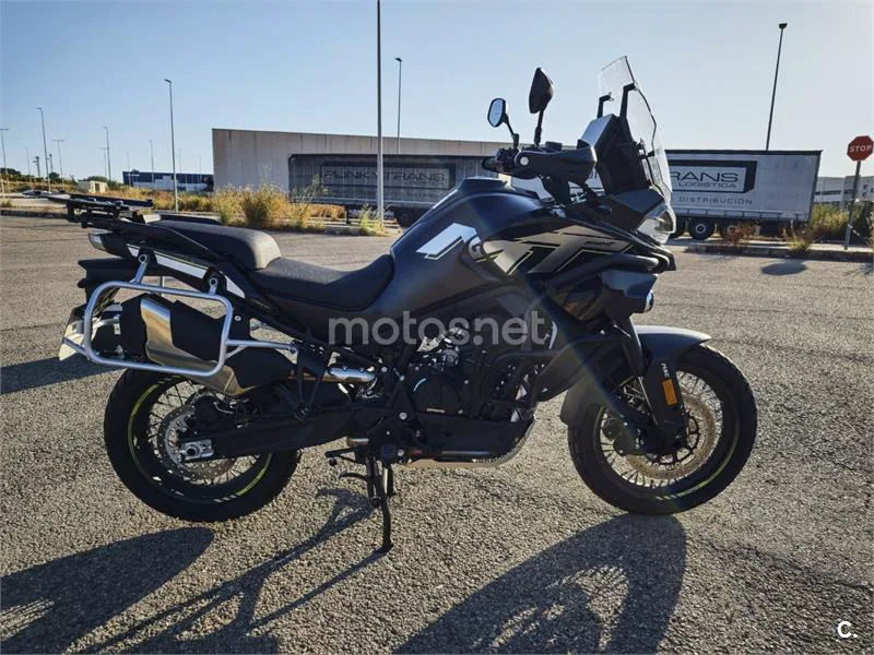 CFMOTO 800MT 8200 € 2025 Valencia - 1