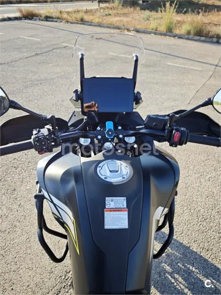 CFMOTO 800MT - Vista 9