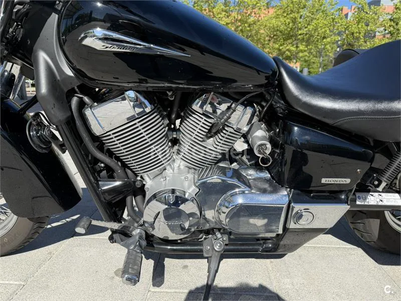 Honda Shadow 750 - Vista 15