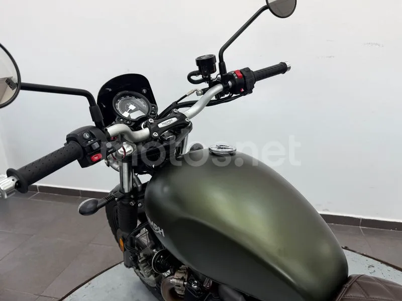 Triumph Scrambler 900 - Vista 12