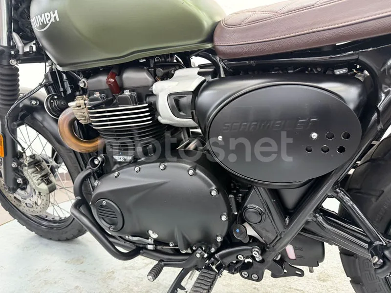 Triumph Scrambler 900 - Vista 15