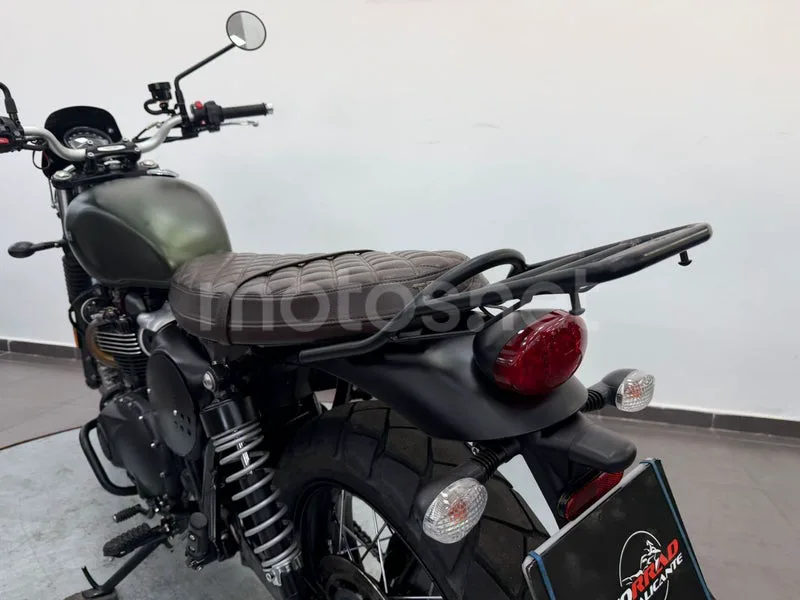 Triumph Scrambler 900 - Vista 10