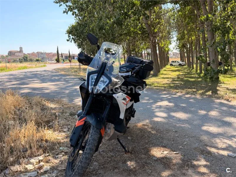 KTM 790 Adventure - Vista 6