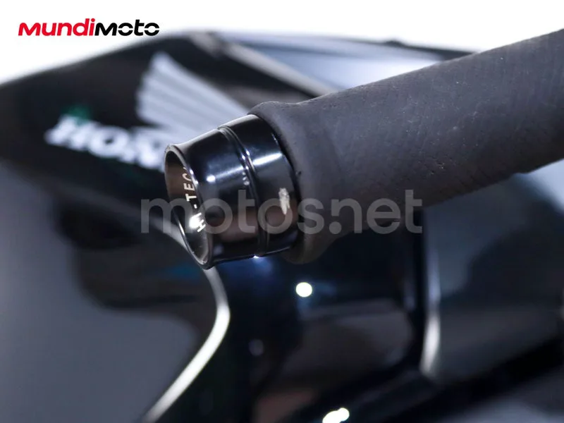 Honda CBR650R - Vista 32