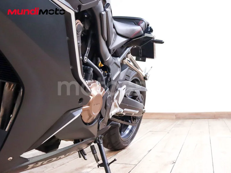 Honda CBR650R - Vista 10