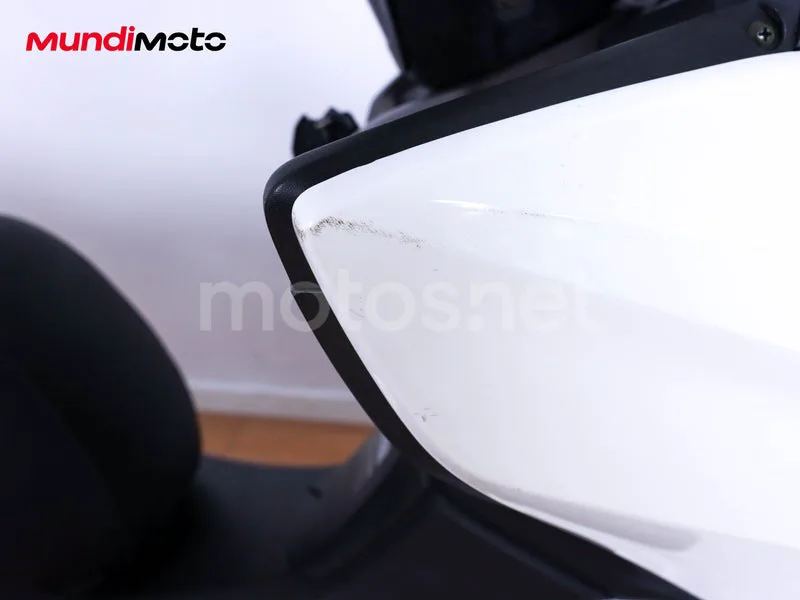 Kymco Grand Dink 125 - Vista 25