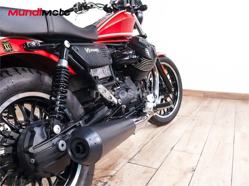 Moto Guzzi V9 - Vista 4
