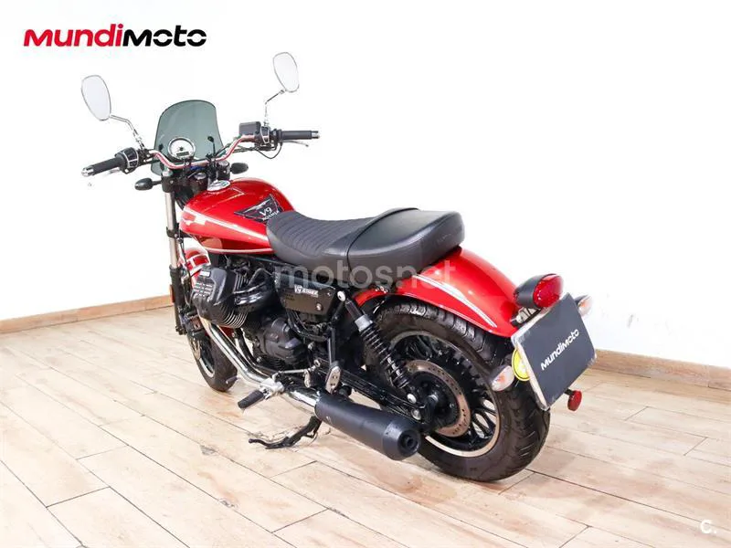 Moto Guzzi V9 - Vista 8